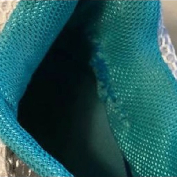 New Balance Running Shoes Pre-Owned - Picture 6 of 6